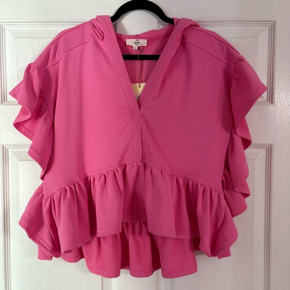 NWT! Entro Ruffle Top - Picture 3 of 8